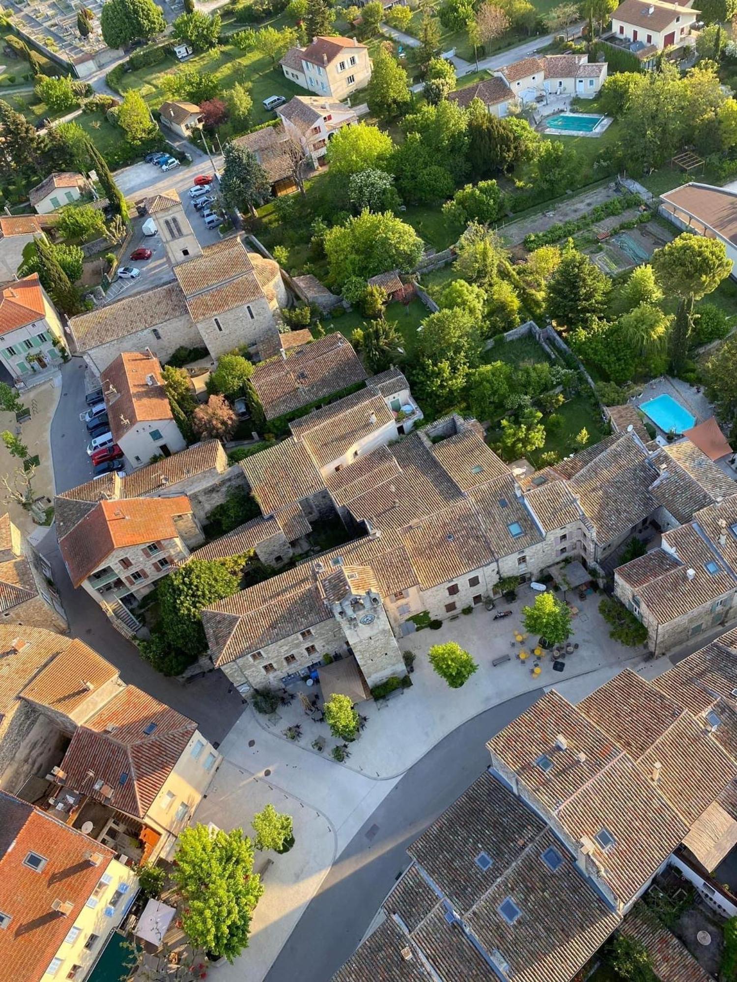 Les Appartements Du Saint Thiers, La Provence Dans Un Coin De La Drome Et L'Esprit D'Une Maison D'Hotes A Saou Exterior foto