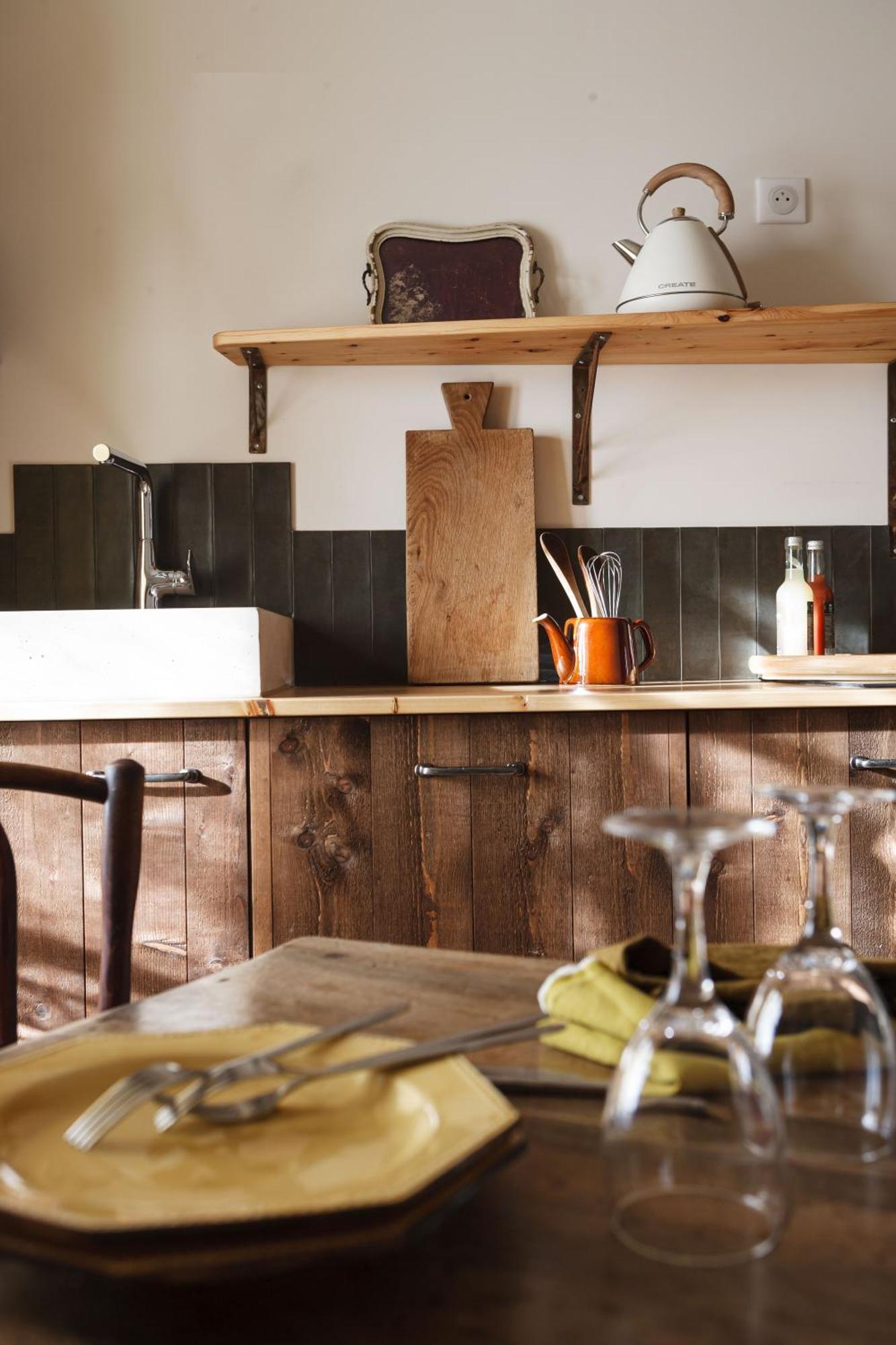 Les Appartements Du Saint Thiers, La Provence Dans Un Coin De La Drome Et L'Esprit D'Une Maison D'Hotes A Saou Exterior foto
